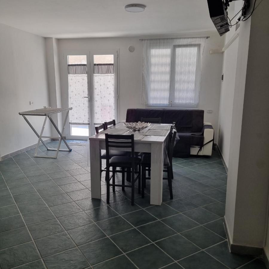 Casa Vacanze Afea Torre Dell'Orso Salento Puglia المظهر الخارجي الصورة